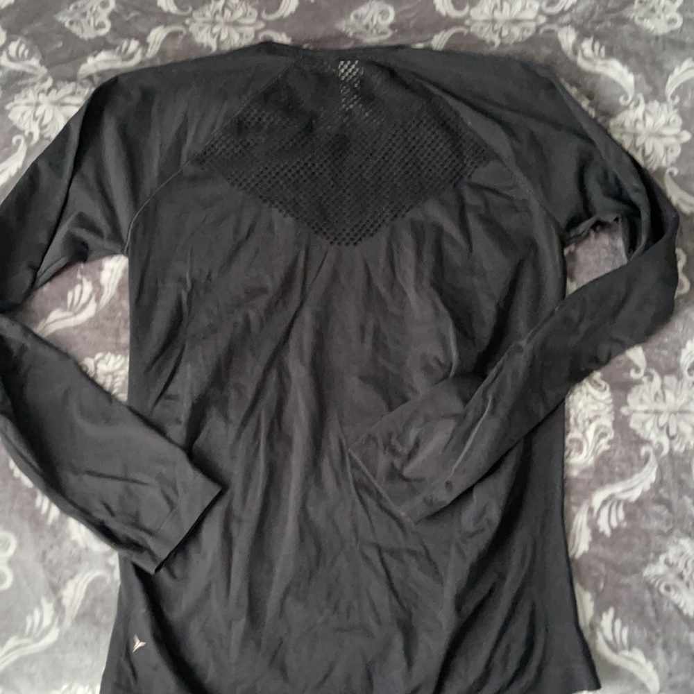 Active top - Picture 2 of 2